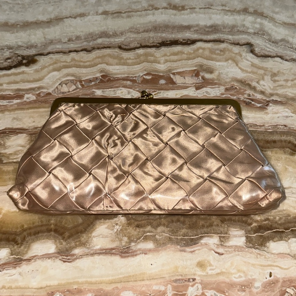 1950’s vintage kisslock clutch